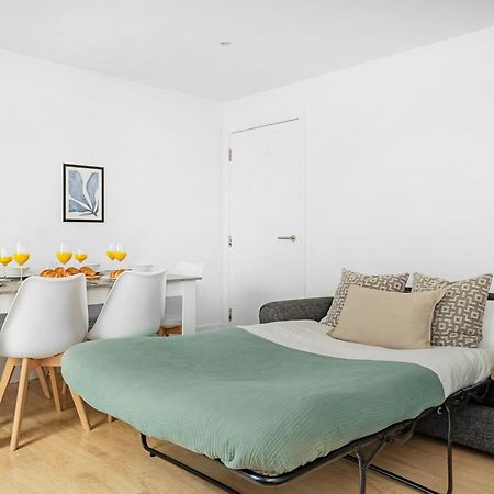 King'S Cross - 2Br With Terrace - Cityapartmentstay London Luaran gambar