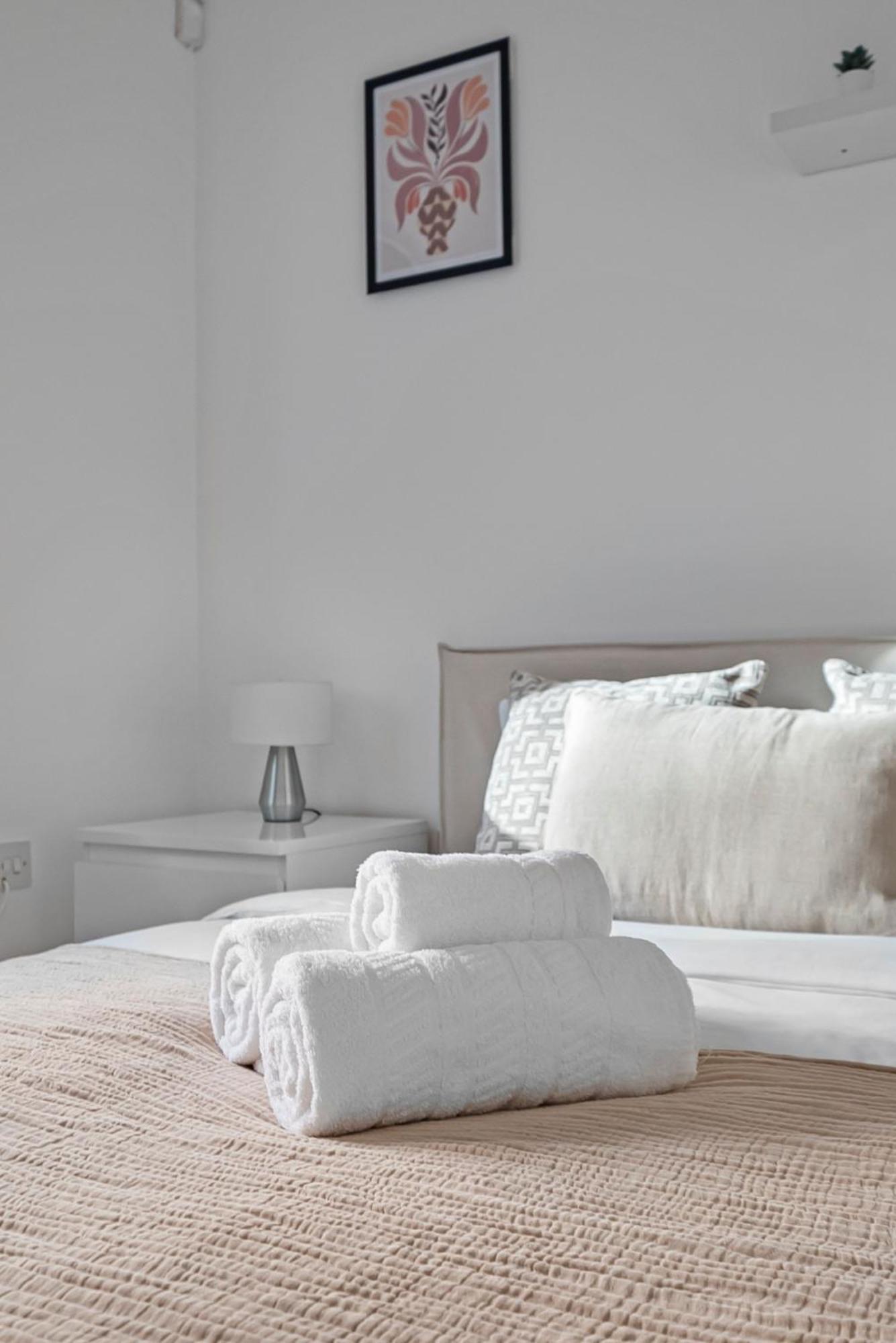 King'S Cross - 2Br With Terrace - Cityapartmentstay London Luaran gambar