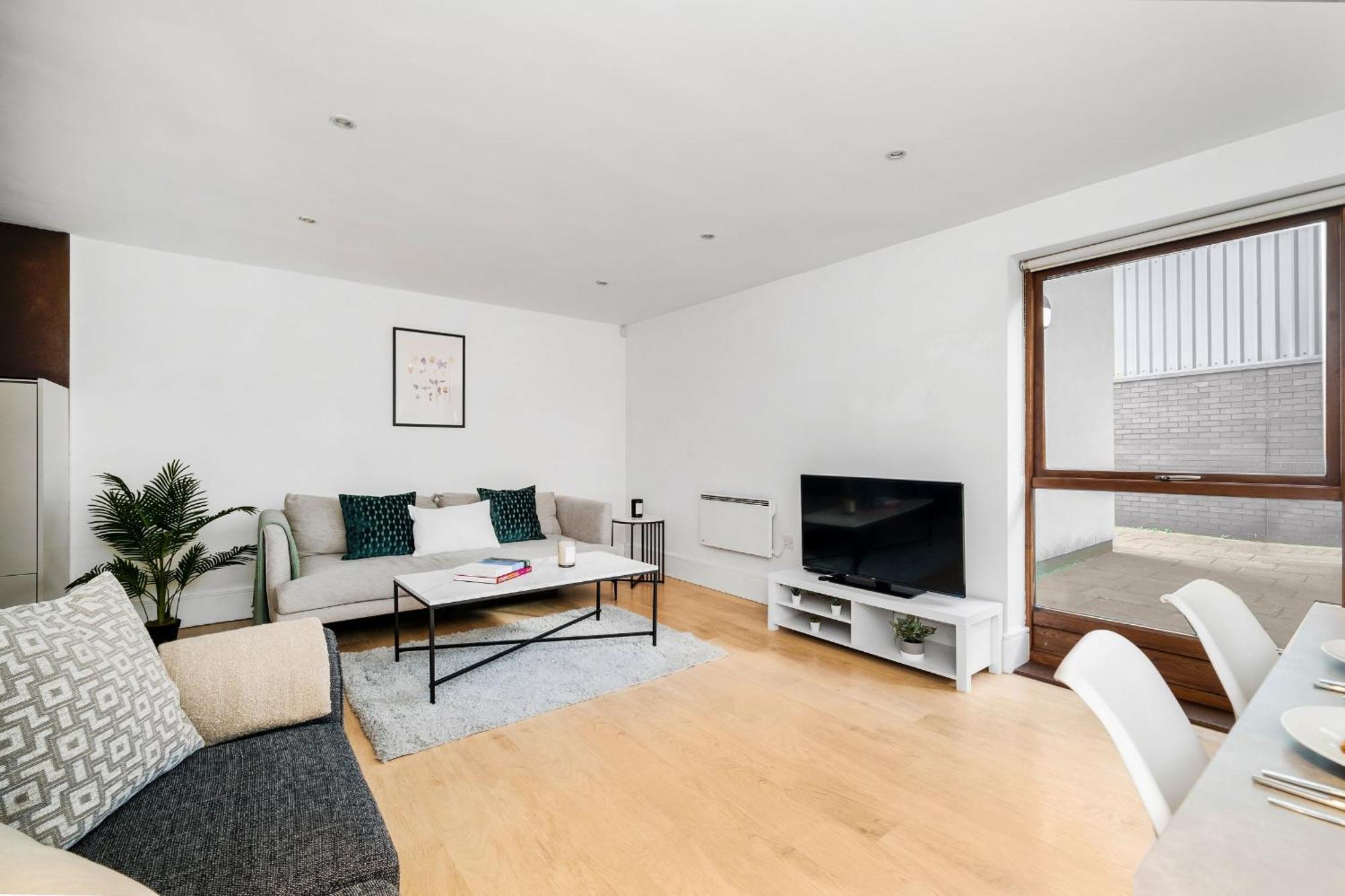 King'S Cross - 2Br With Terrace - Cityapartmentstay London Luaran gambar